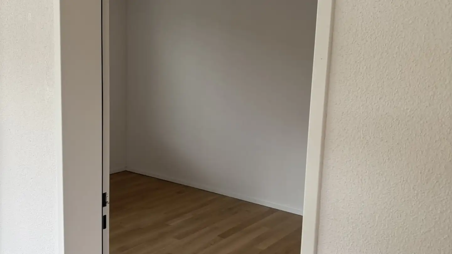 Apartment for rent - 8052 Zürich - Photo 4