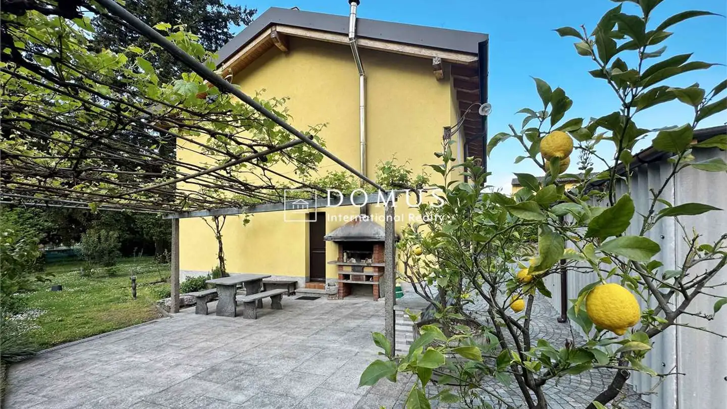 Casa singola in vendita - Viale Stazione, 6817 Maroggia - Photo 2