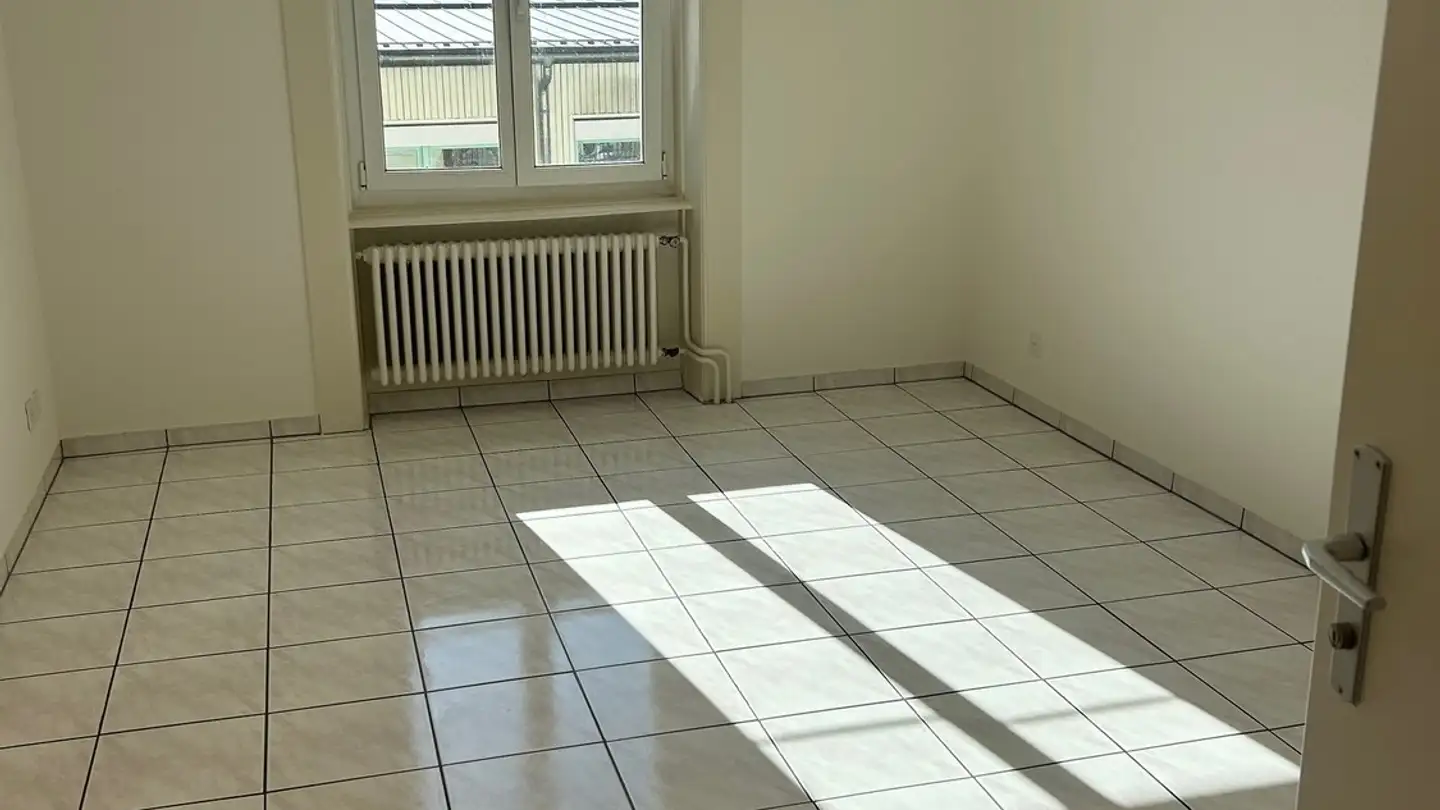 Zimmer mieten - Rue Baptiste-Savoye 25, 2610 St-Imier - Foto 4