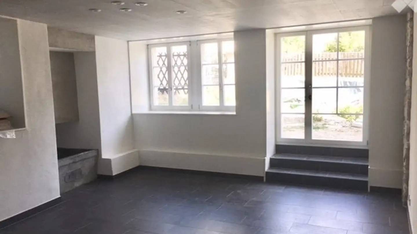 Apartment for rent - Rue du Faubourg 27, 2520 La Neuveville - Photo 2
