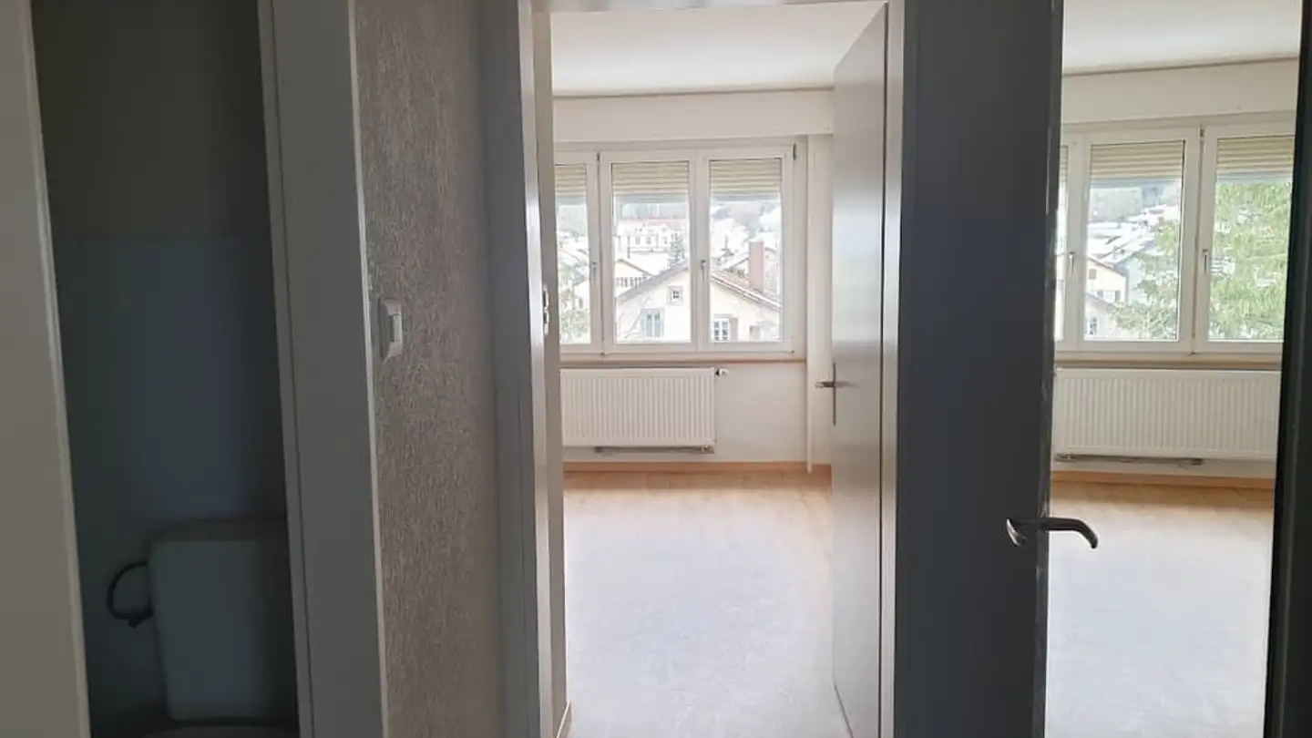 Apartment for rent - Rue J-J-Rousseau 3, 2108 Couvet - Photo 3