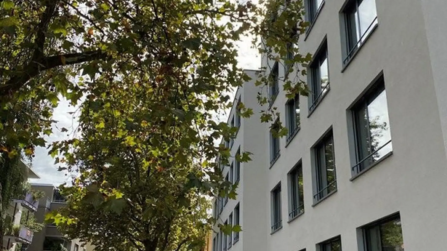 Place de parking souterraine à louer - Oerlikonerstrasse 83, 8057 Zürich