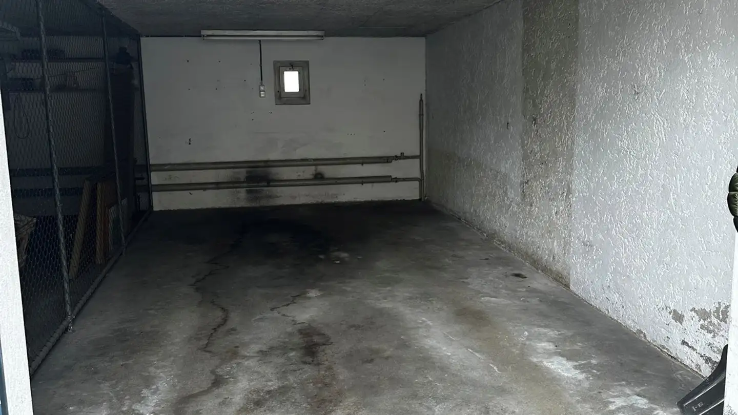 Parkplatz im Freien mieten - Erlenstrasse 17, 8048 Zürich