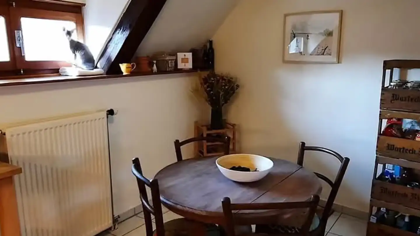 Attic flat for rent - Rue de l'Hôpital 24, 2800 Delémont - Photo 4