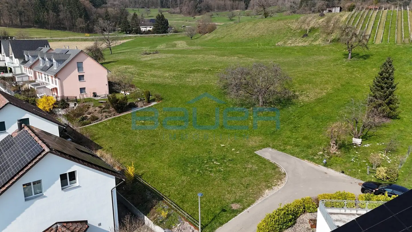 Constructible plot for sale - 8194 Hüntwangen