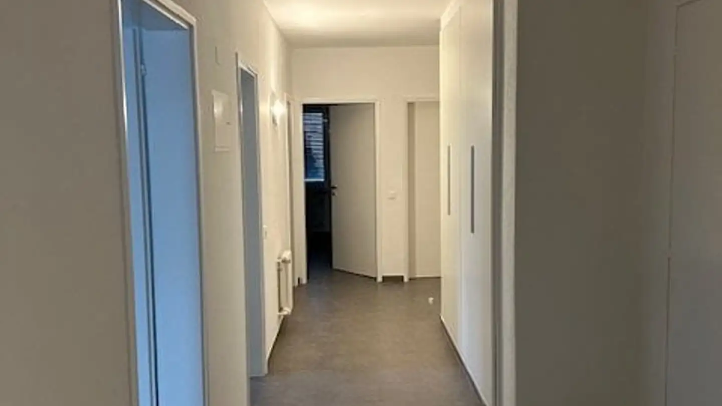 Appartamento in affitto - Via Ballerini 7, 6600 Muralto - Photo 3