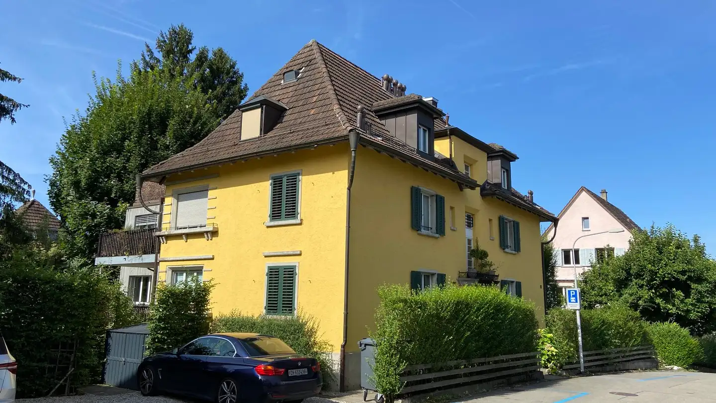 Attique à louer - Buchfinkenstrasse 2, 8052 Zürich