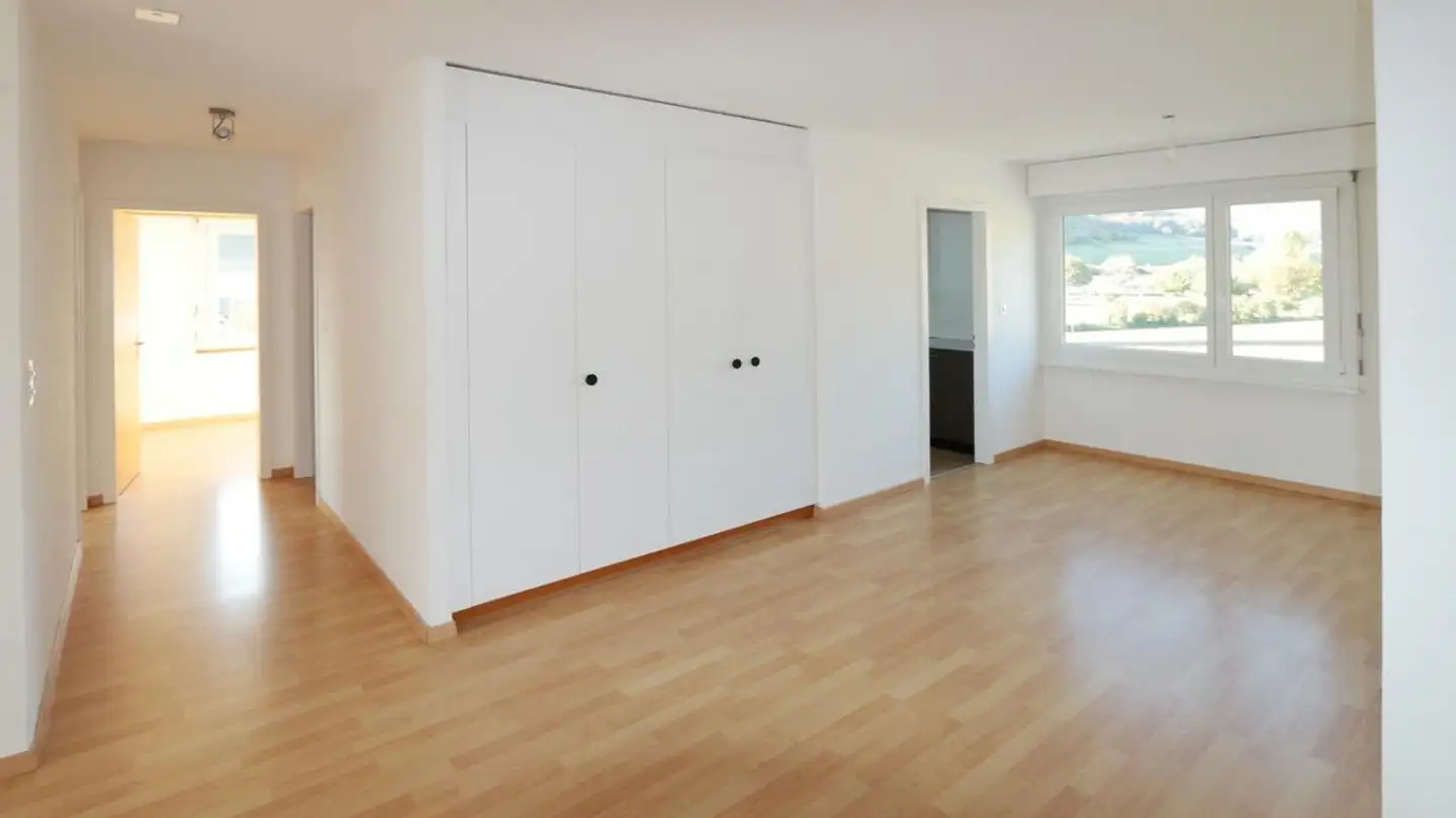 Apartment for rent - Schützeweg 43, 8222 Beringen - Photo 3