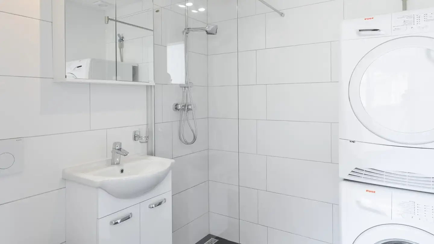 Appartamento in affitto - Place De La Gare 5a, 2735 Malleray - Foto 2