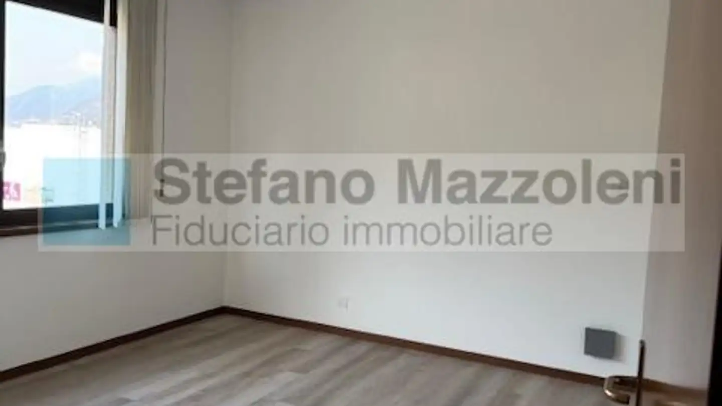 Office space for rent - In Busciurina 1, 6528 Camorino - Photo 3
