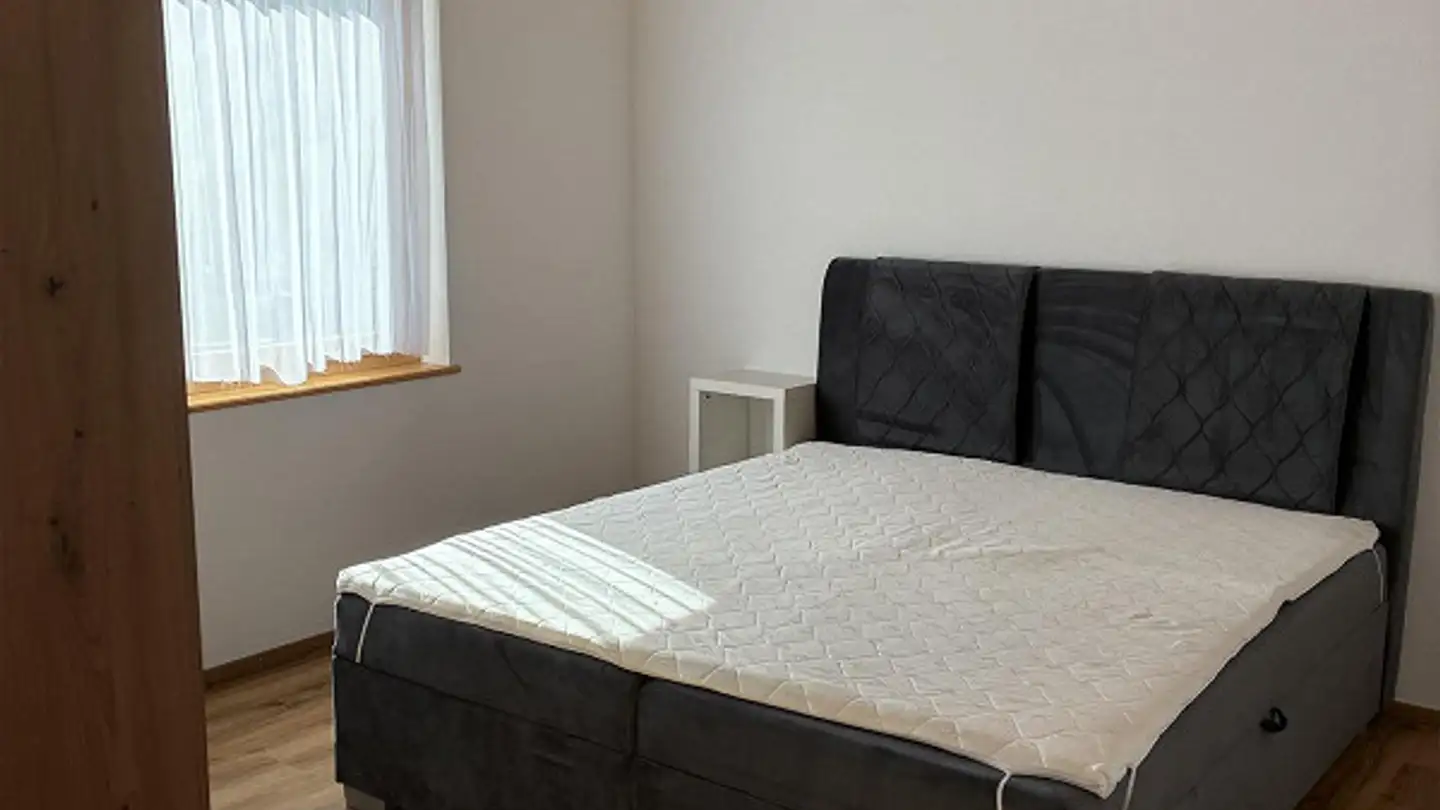 Penthouse for rent - Dorfstrasse 13, 7437 Nufenen - Photo 2