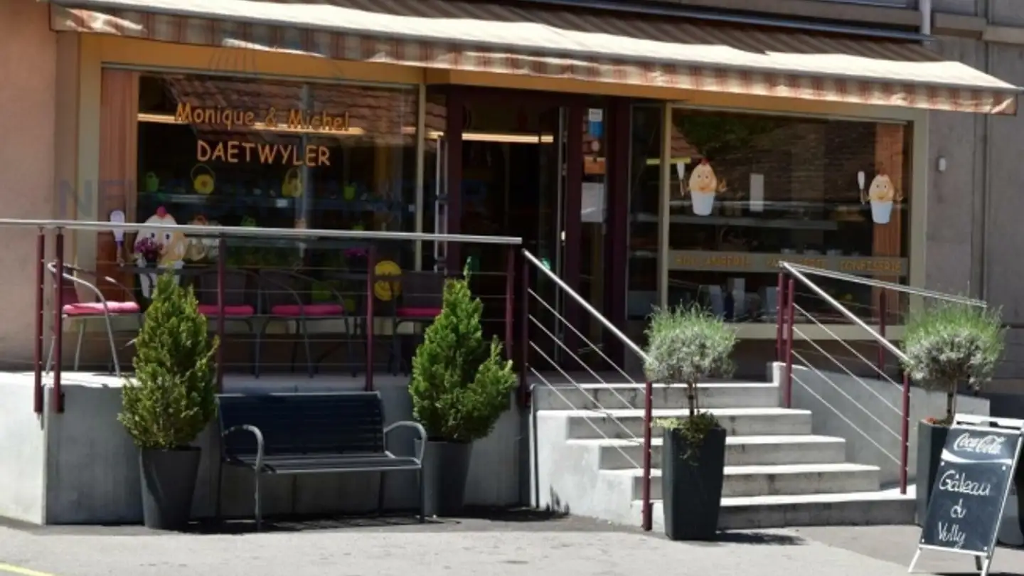 Residential building for sale - 2854 Bassecourt - Photo 2