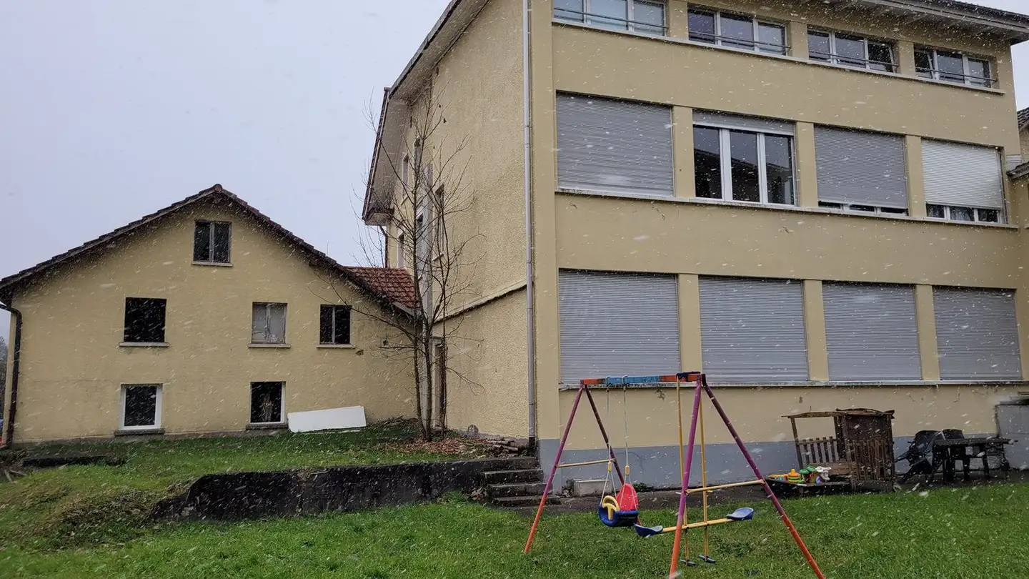 Attic flat for rent - Hauptstrasse 50, 5737 Menziken