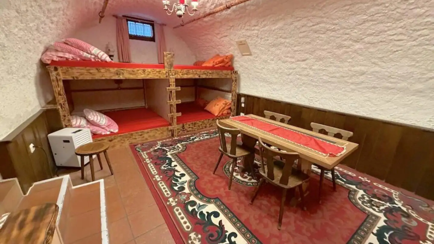 Restaurant kaufen - Via Sum Il Vitg 3, 7166 Trun - Foto 3