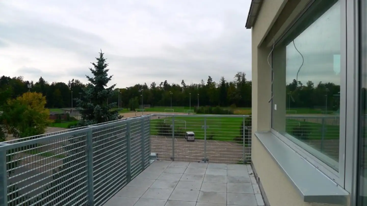 Apartment for rent - Betzikerstrasse 4, 8340 Hinwil - Photo 4