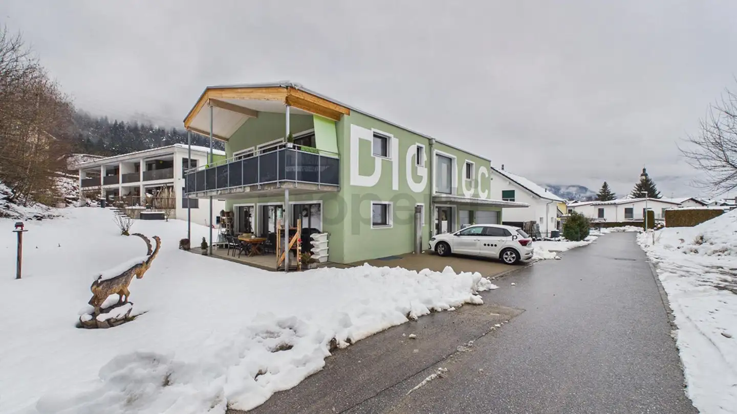 Apartment for rent - 7459 Stierva