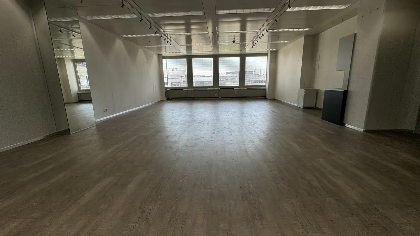 Gewerbe mieten - Thurgauerstrasse 117, 8152 Glattpark (Opfikon) - Foto 2