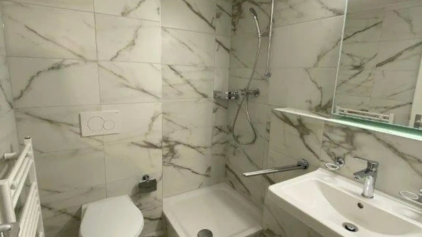 Apartment for rent - In Der Gass 2, 8627 Grüningen - Photo 4