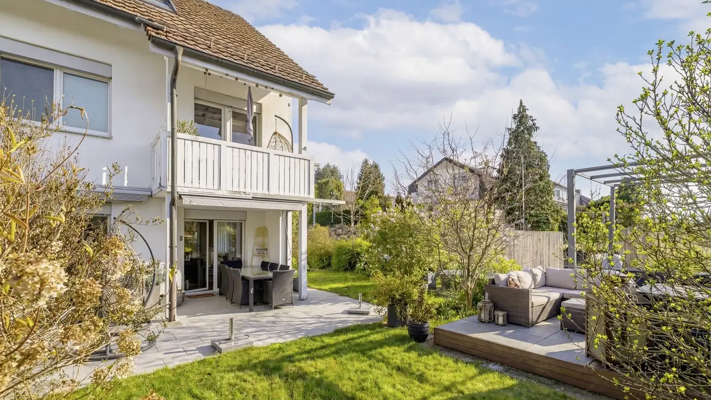 Single house for sale - 8172 Niederglatt ZH