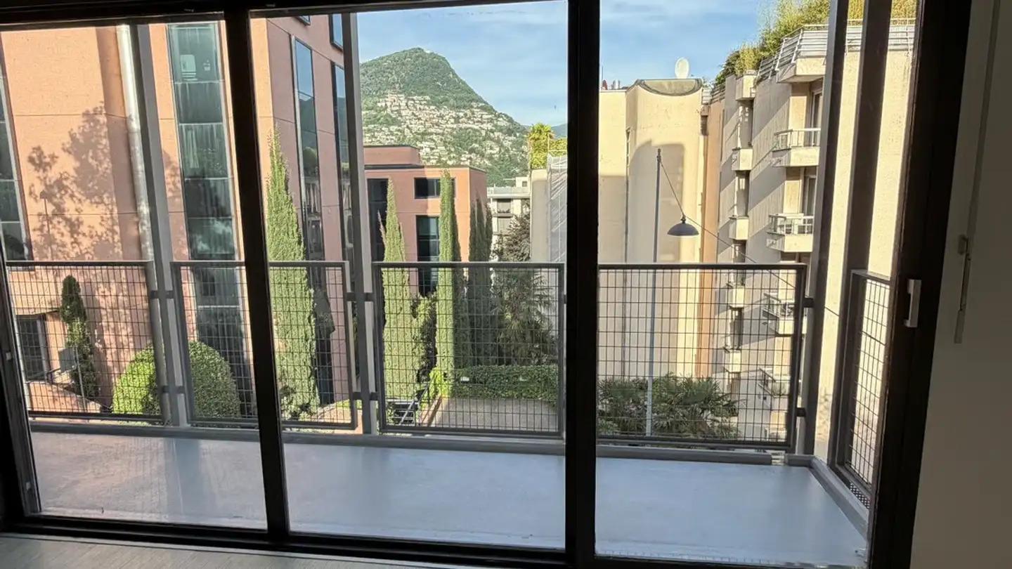 Appartamento ammobiliato in affitto - Via Cantonale 15, 6900 Lugano