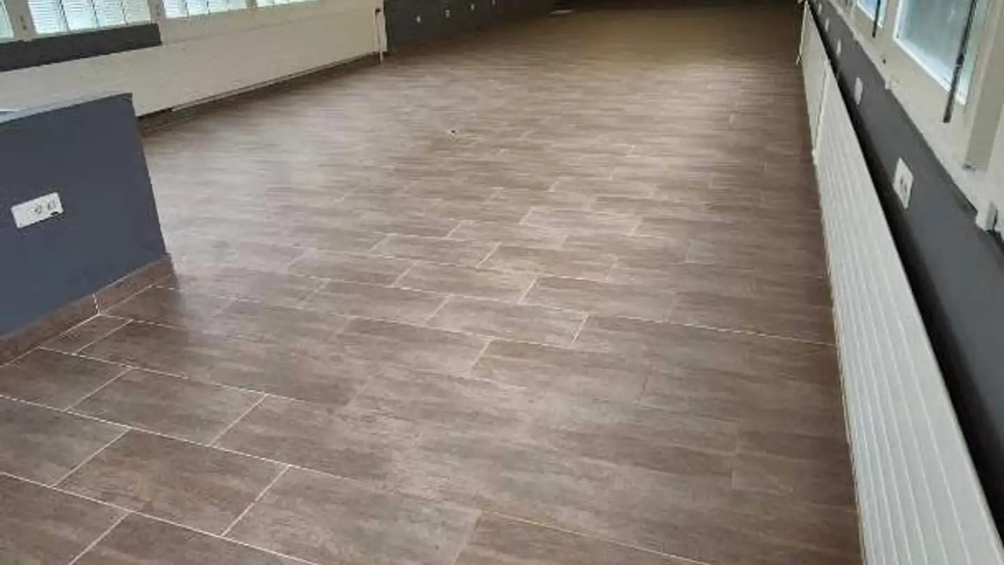 Commercial à louer - Grand-Rue 6, 2735 Malleray
