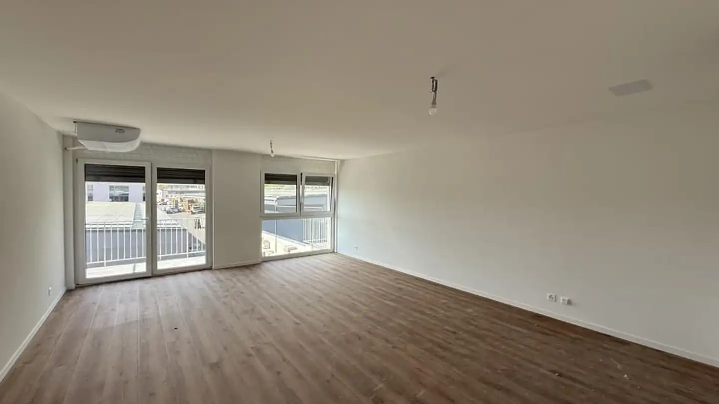 Commercial à vendre - 1026 Echandens
