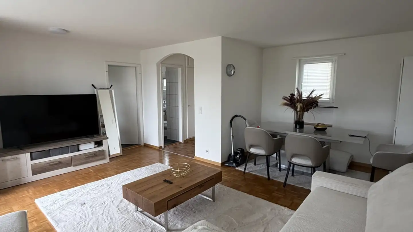 Apartment for rent - Im Rebacher 1b, 8118 Pfaffhausen