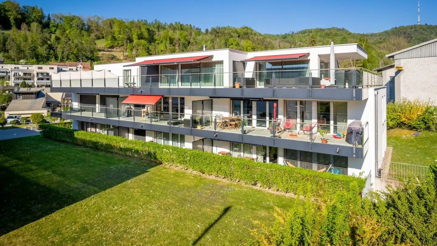 Indoor motorbike parking space for rent - Wettswilerstrasse 17, 8903 Birmensdorf ZH