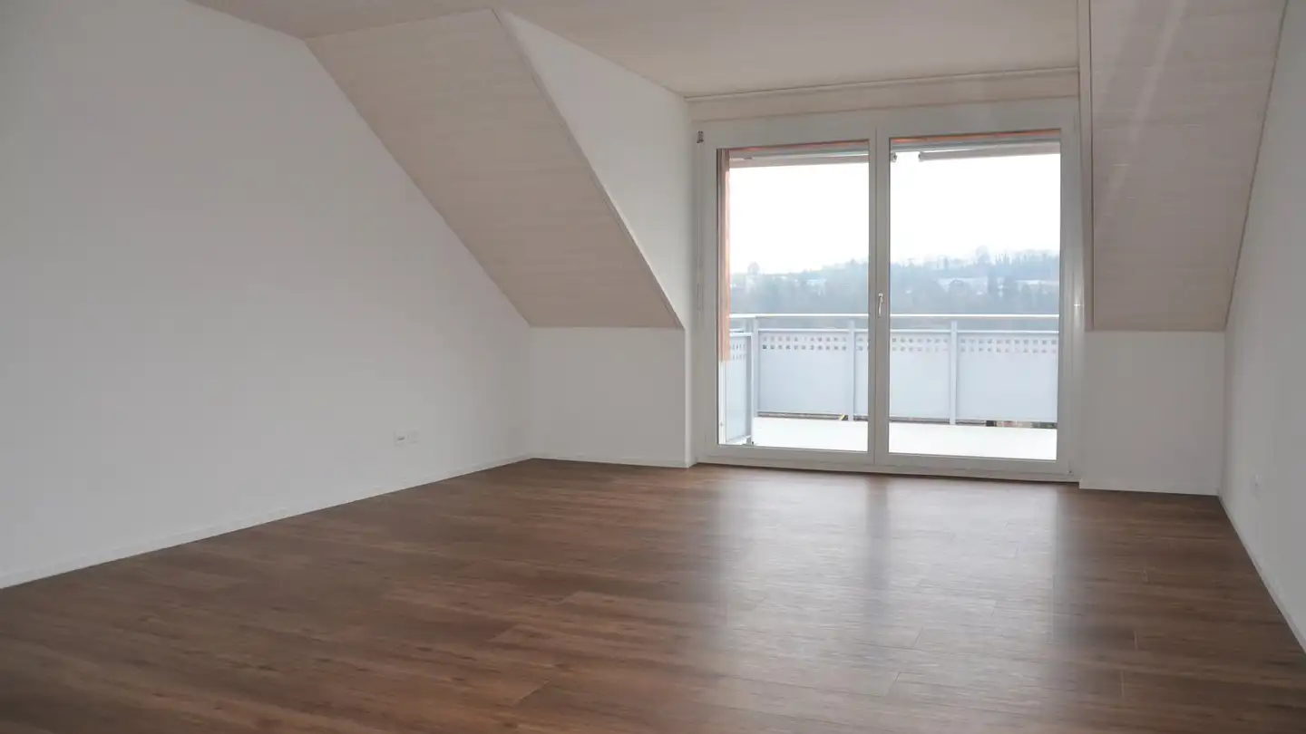 Dachgeschosswohnung mieten - Hälderstrasse 6, 8451 Kleinandelfingen - Foto 3