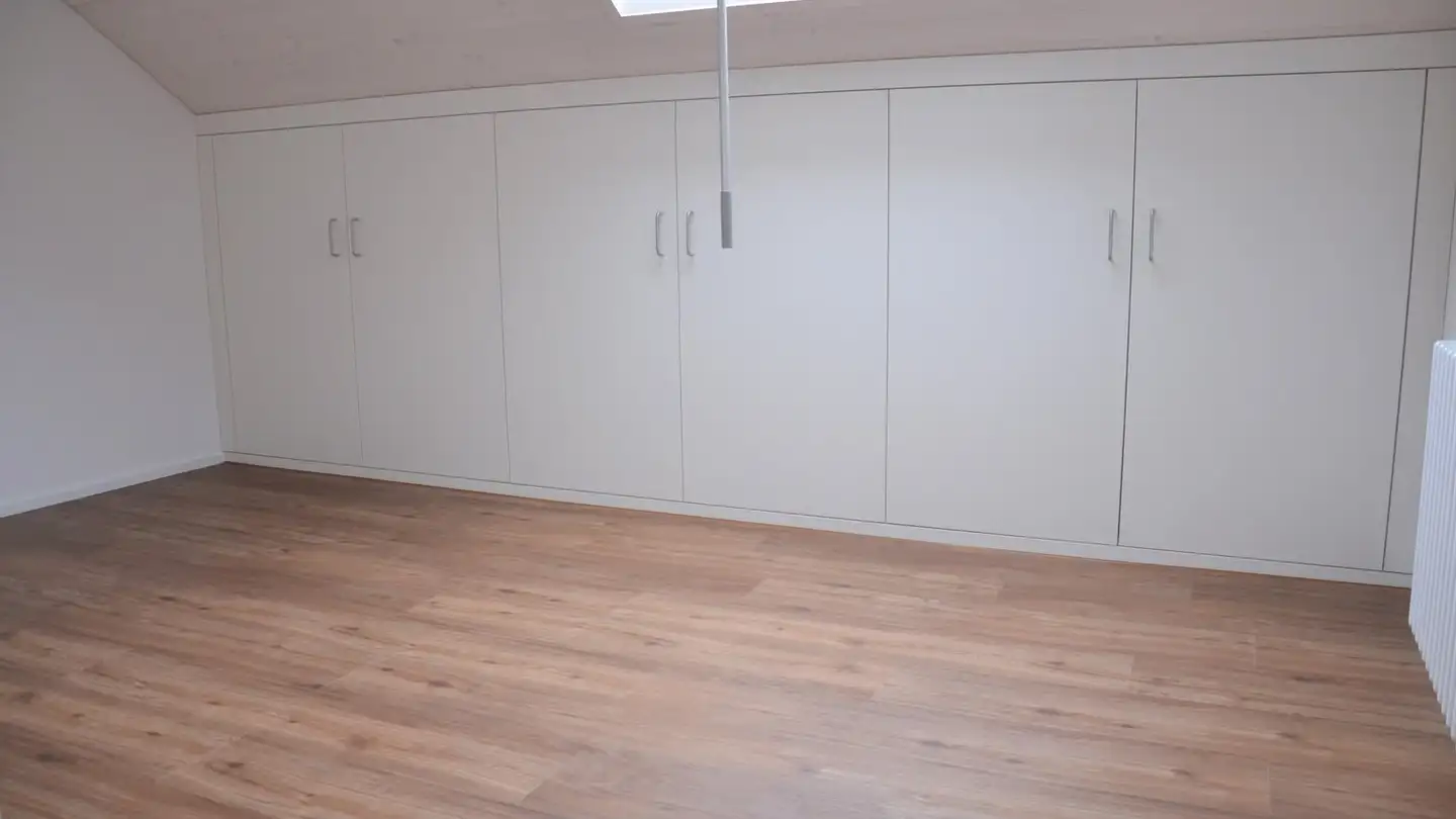 Dachgeschosswohnung mieten - Hälderstrasse 6, 8451 Kleinandelfingen - Foto 4