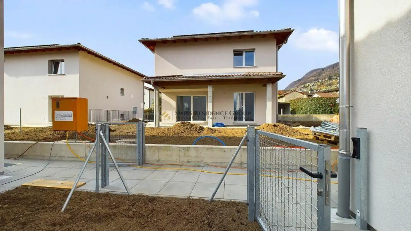 Maison individuelle à vendre - 6516 Cugnasco - Photo 2