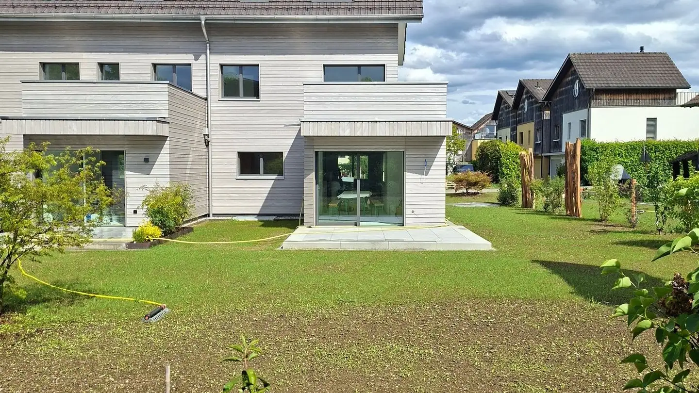 Row house for rent - 4105 Biel-Benken BL - Photo 3