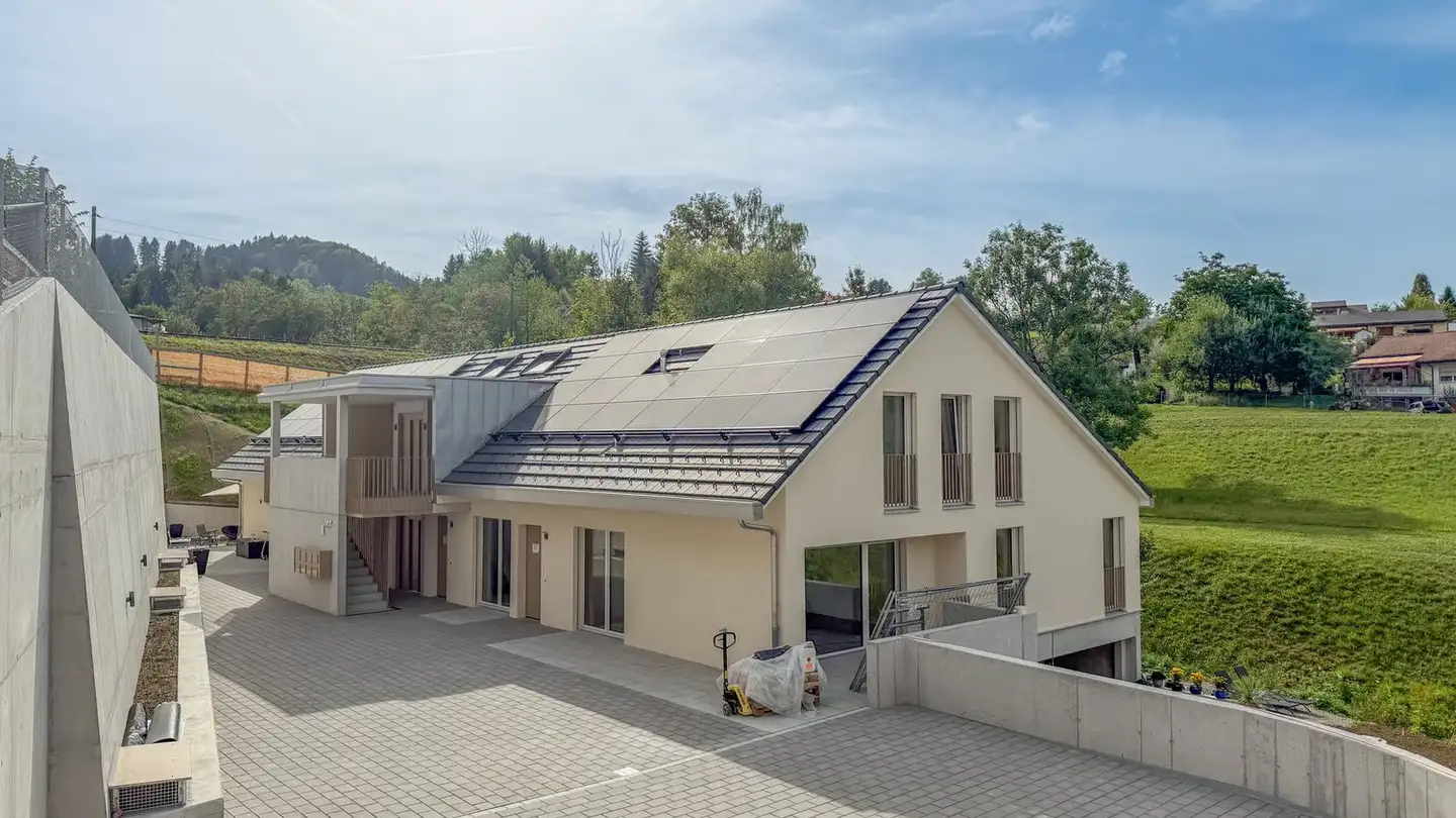 Appartement à louer - Wolfsbergstrasse 14c, 8494 Bauma