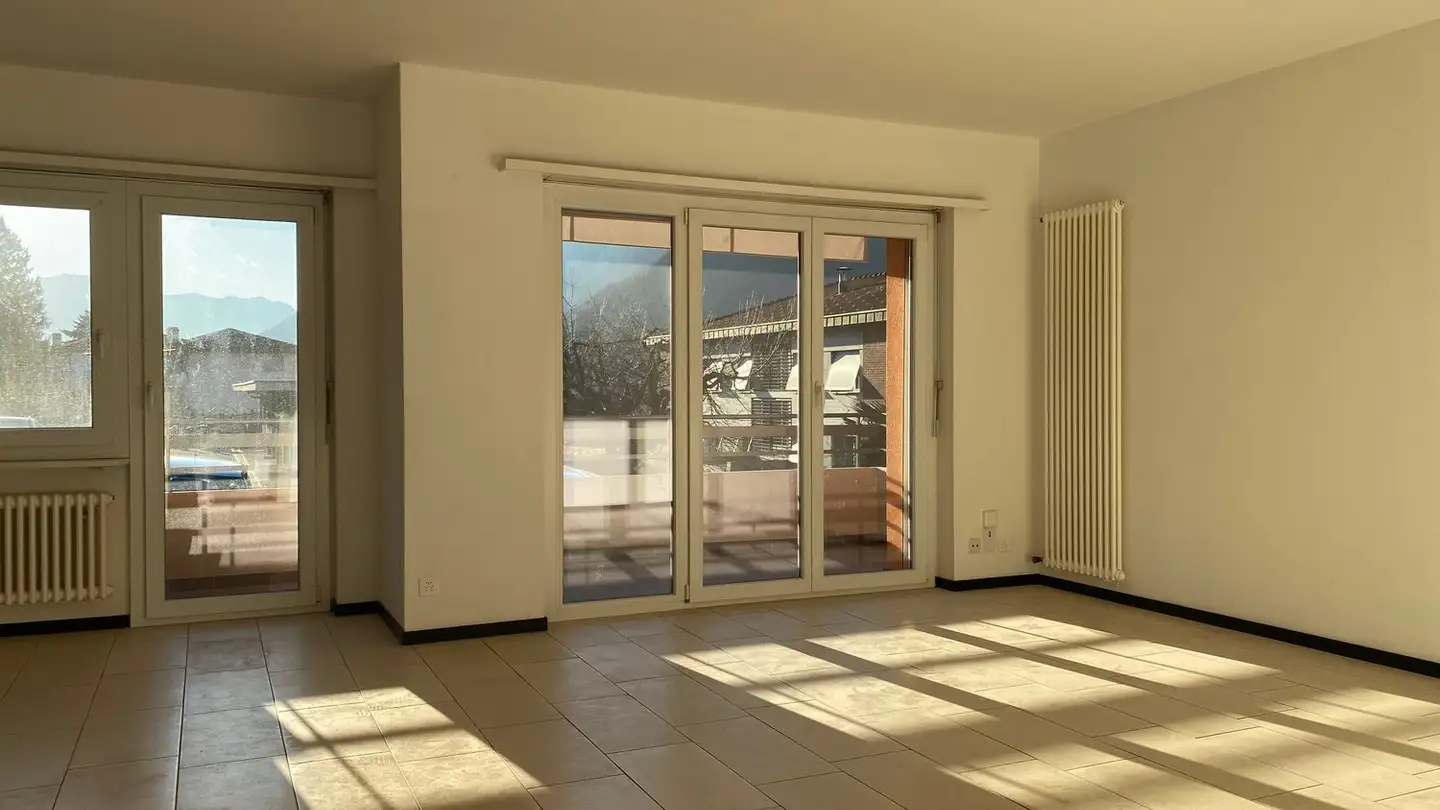 Wohnung mieten - Vicolo Valscesa 3, 6517 Arbedo