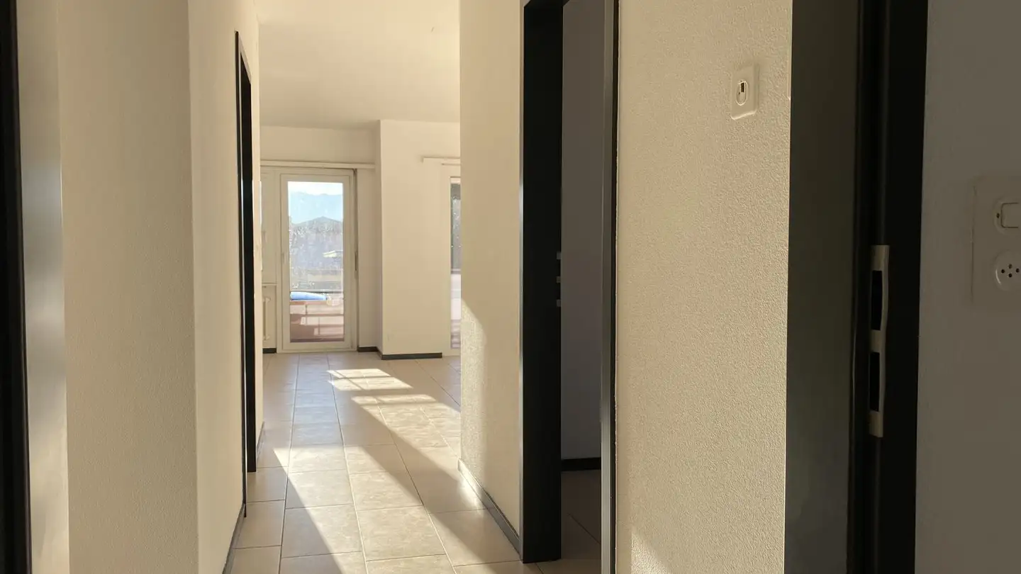 Wohnung mieten - Vicolo Valscesa 3, 6517 Arbedo - Foto 2