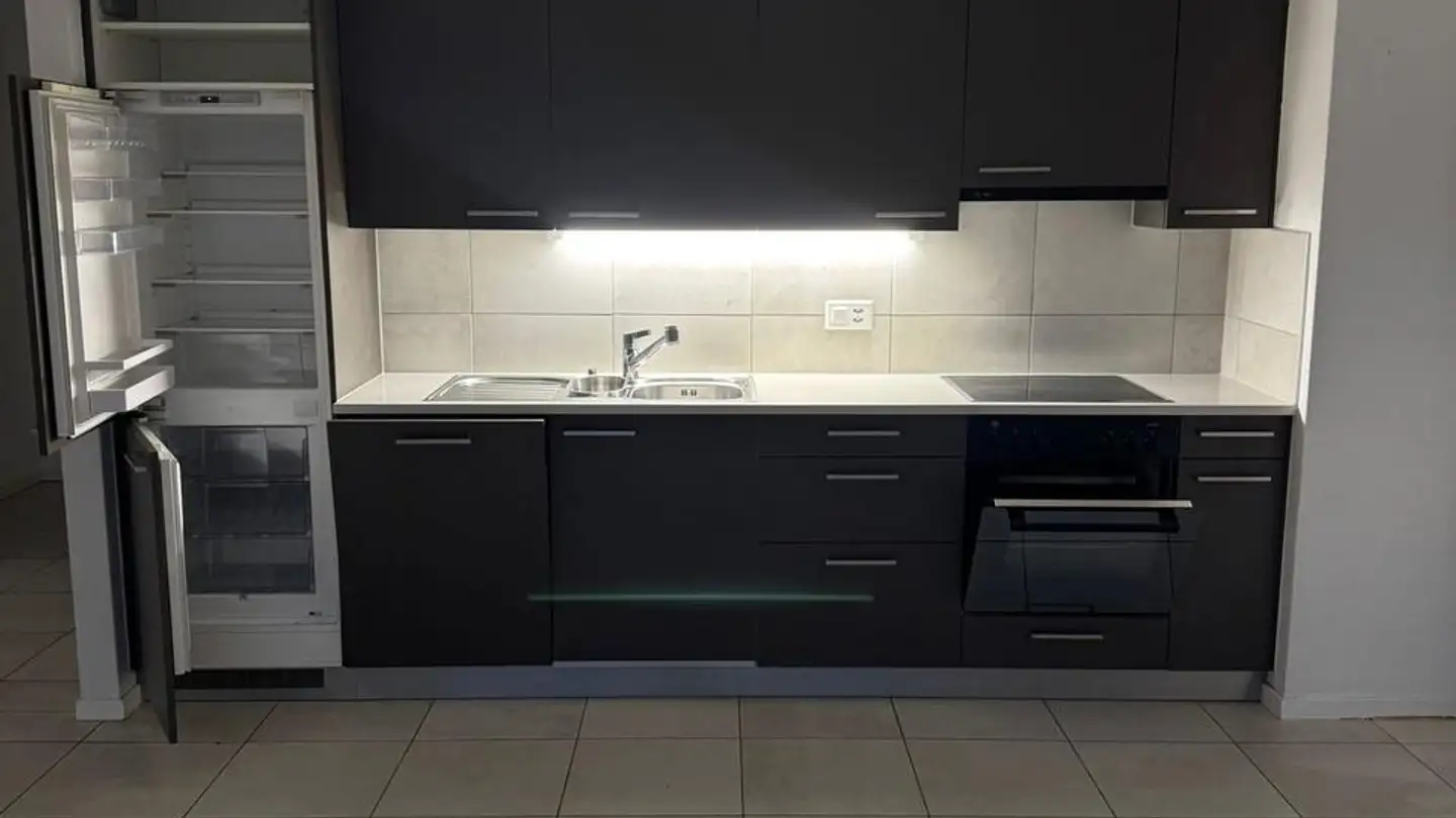 Appartement à louer - Avenue De La Gare 19a, 1180 Rolle - Photo 3