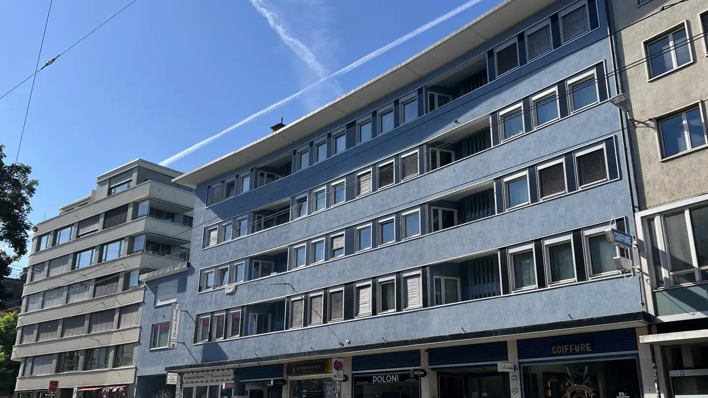 Garage singolo in affitto - Badenerstrasse 665, 8048 Zürich