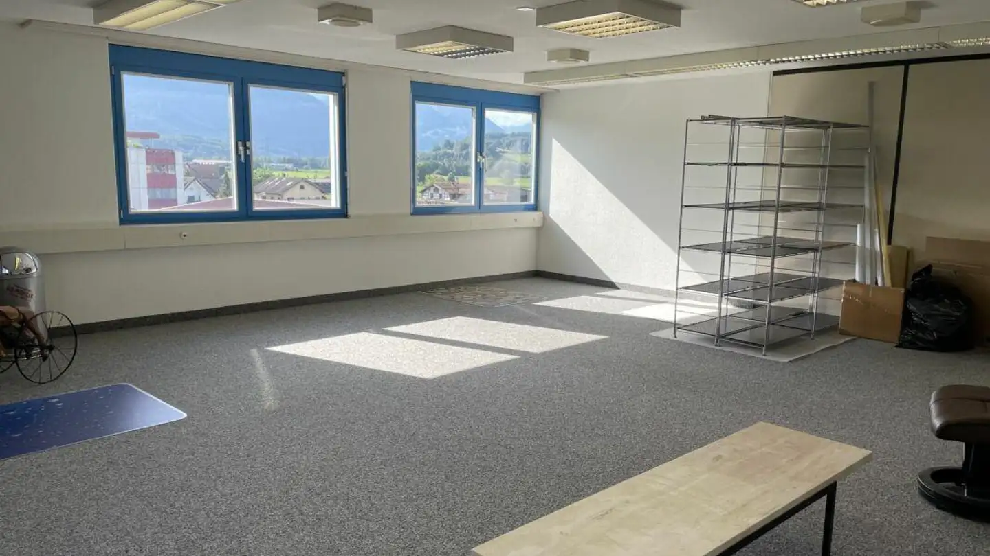 Advertising space for rent - Wildbrunnstrasse 3, 8722 Kaltbrunn
