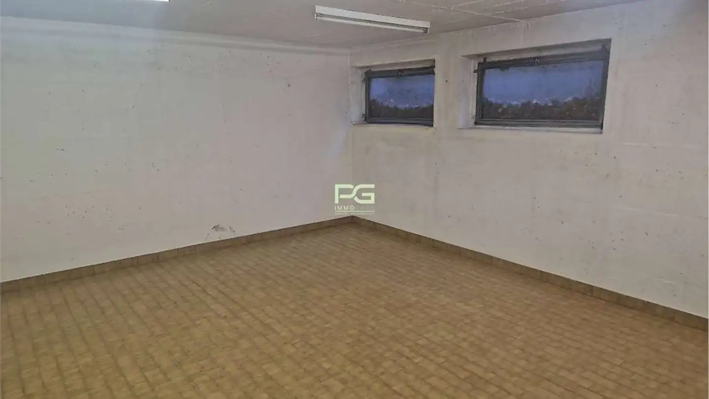 Storage space for rent - Via Borghetto, 6512 Giubiasco