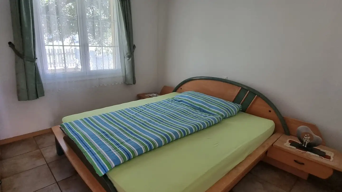 Single room for rent - Rundeyaweg 17, 3942 Raron