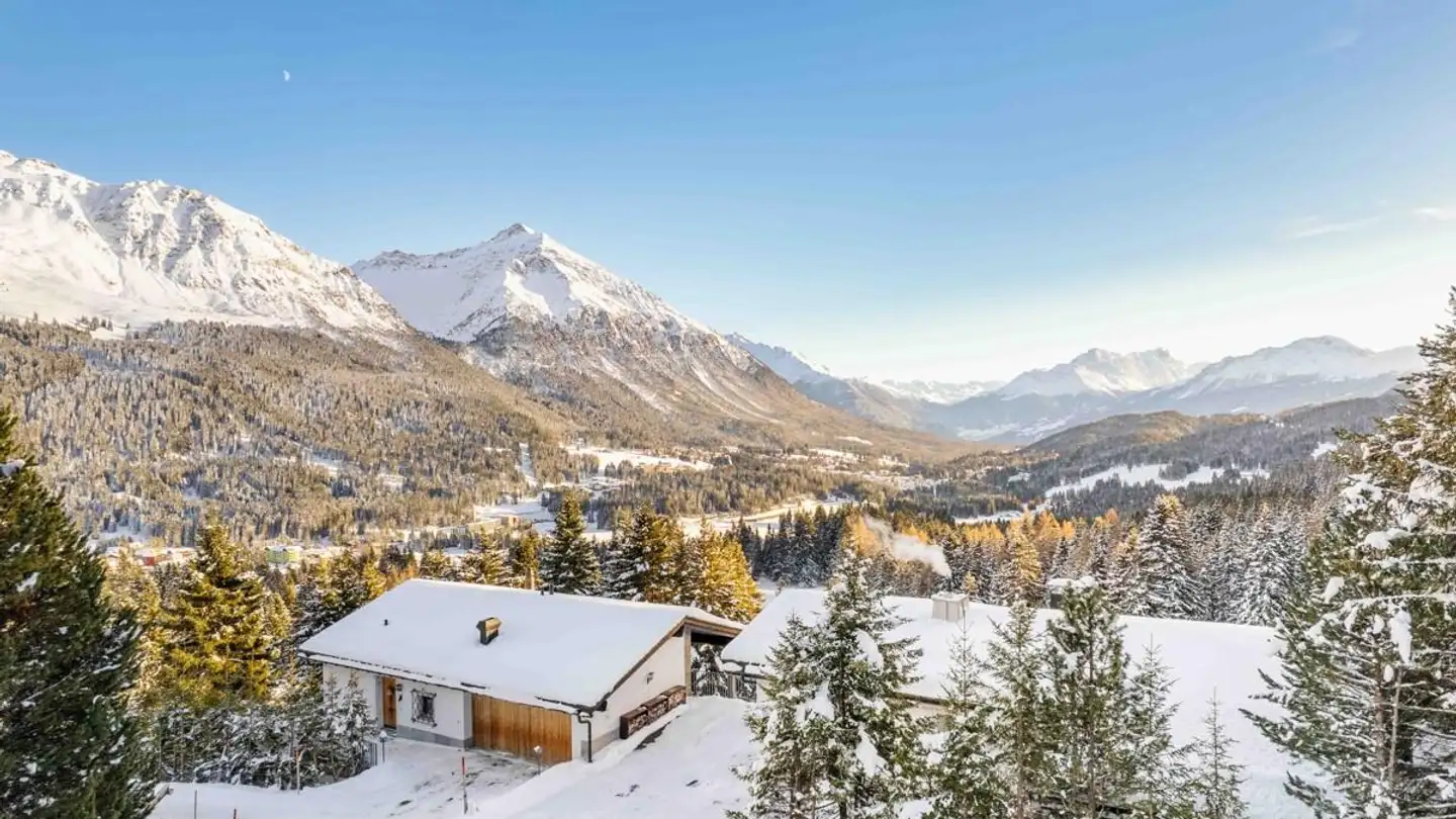 Single house for sale - 7077 Valbella