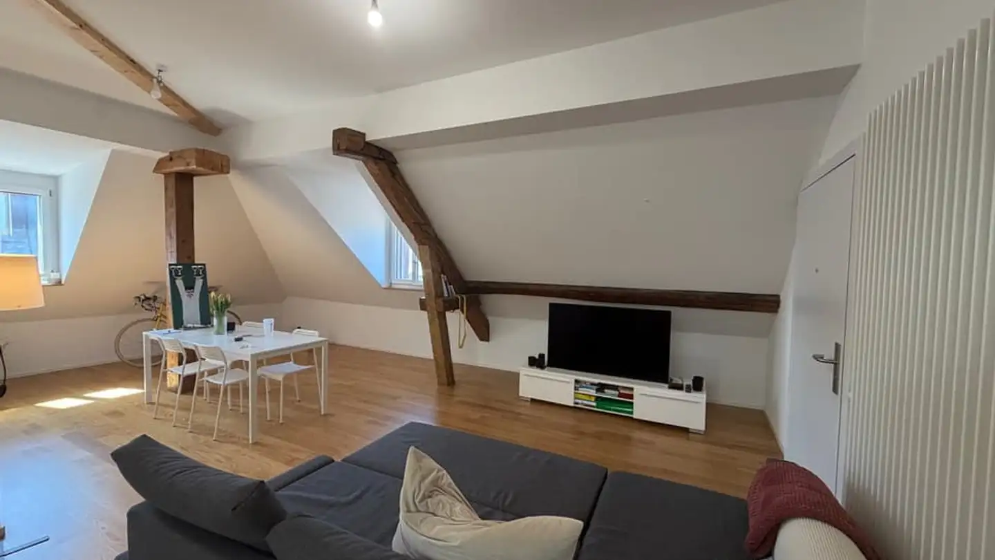 Appartement à louer - Place Du 7 Février 2, 1400 Yverdon-les-Bains