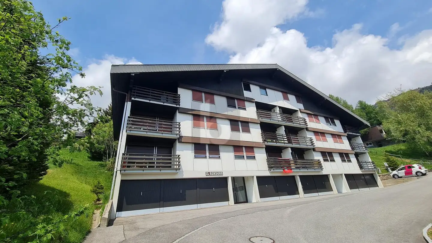 Apartment for sale - 6760 Carì