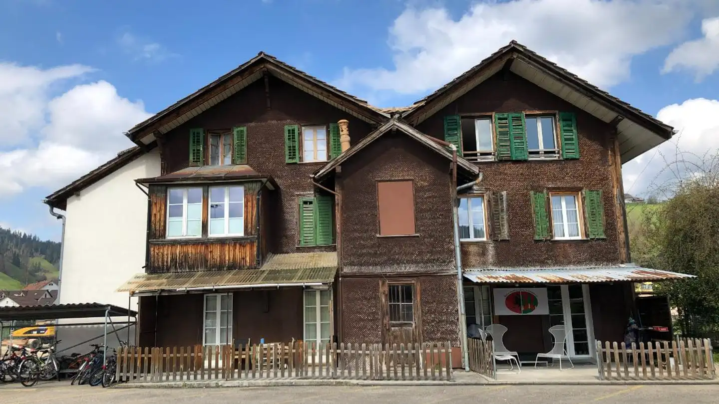 Dachgeschosswohnung mieten - Burgdorfstrasse 33, 3550 Langnau im Emmental