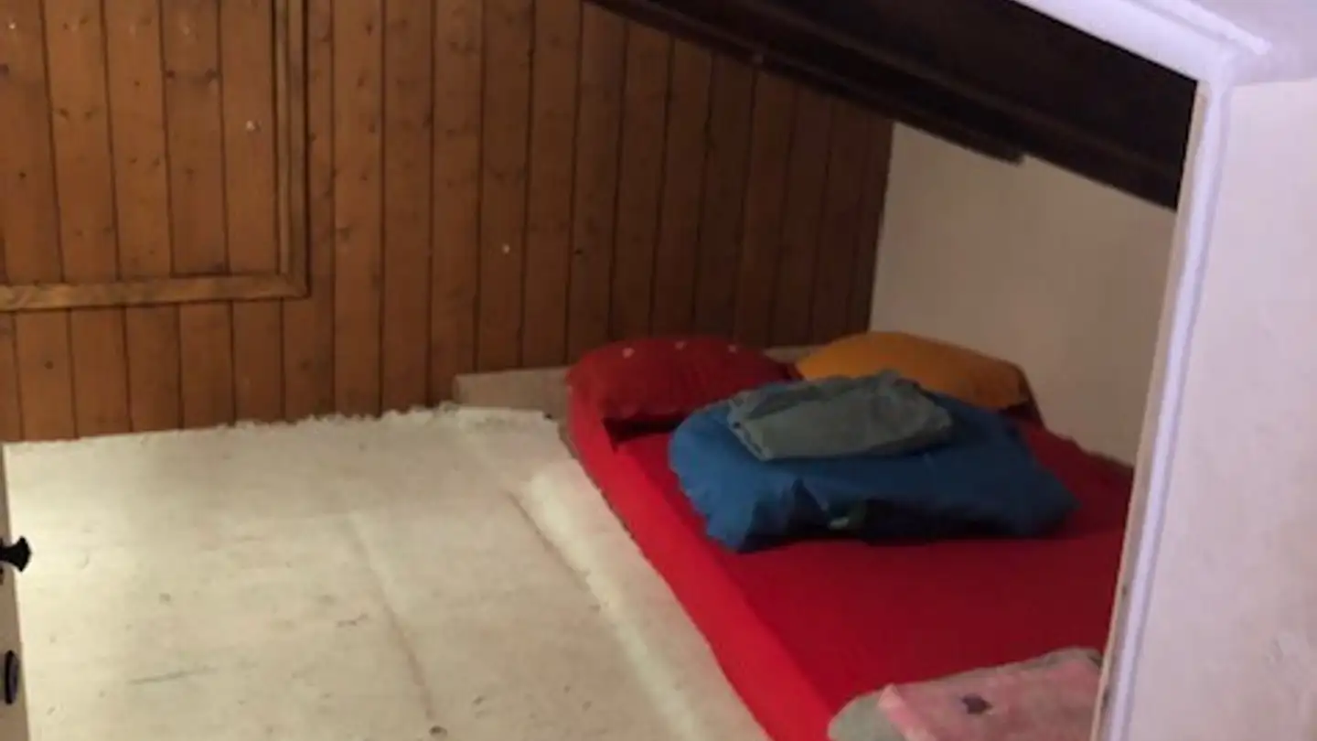 Appartement à louer - Via Bernardo Peyer 7, 6866 Meride - Photo 4