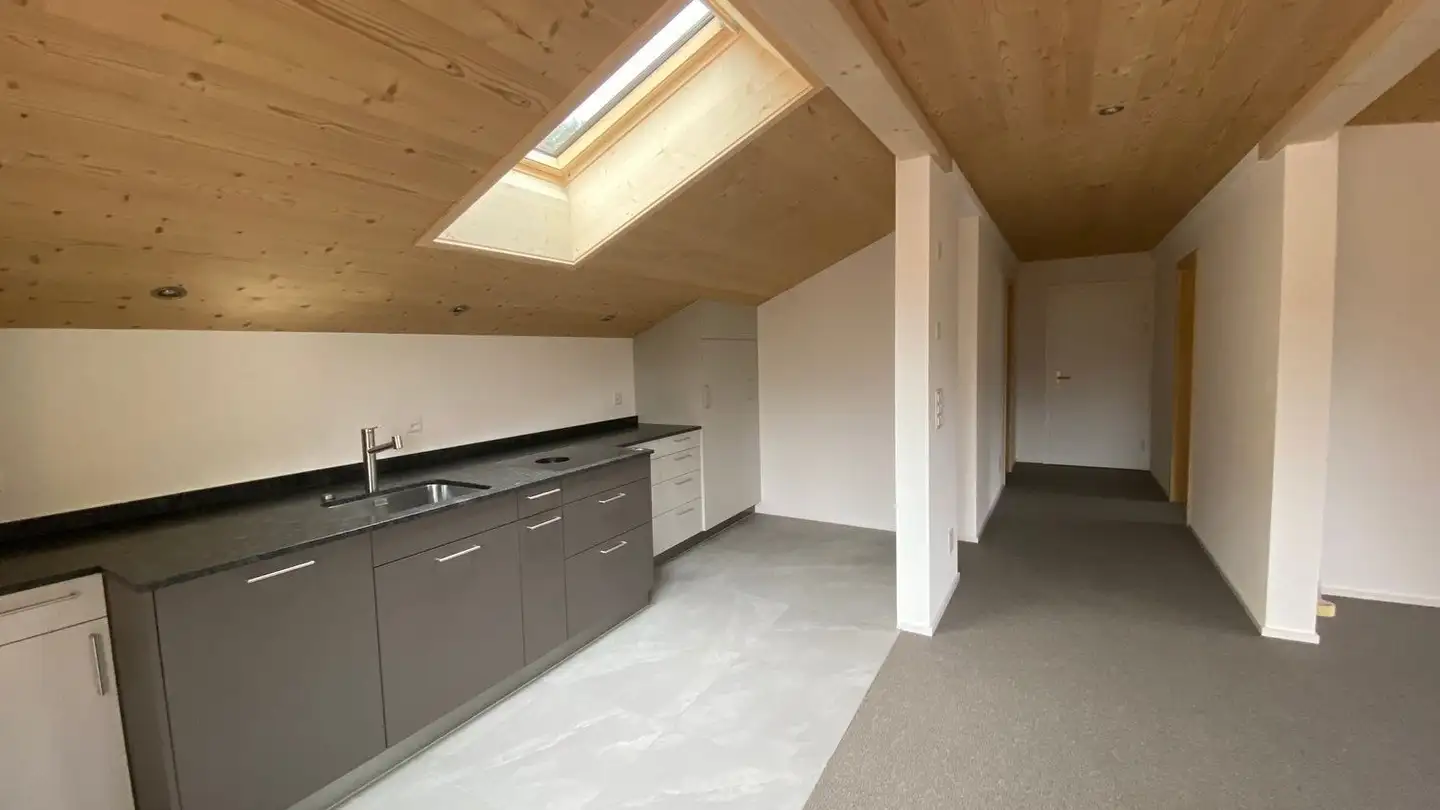 Attic flat for sale - Dorfstrasse 69, 3715 Adelboden - Photo 2