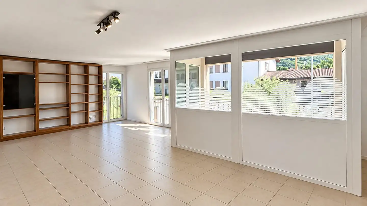 Terrassenwohnung mieten - Viale Stazione 18, 6512 Giubiasco - Foto 3