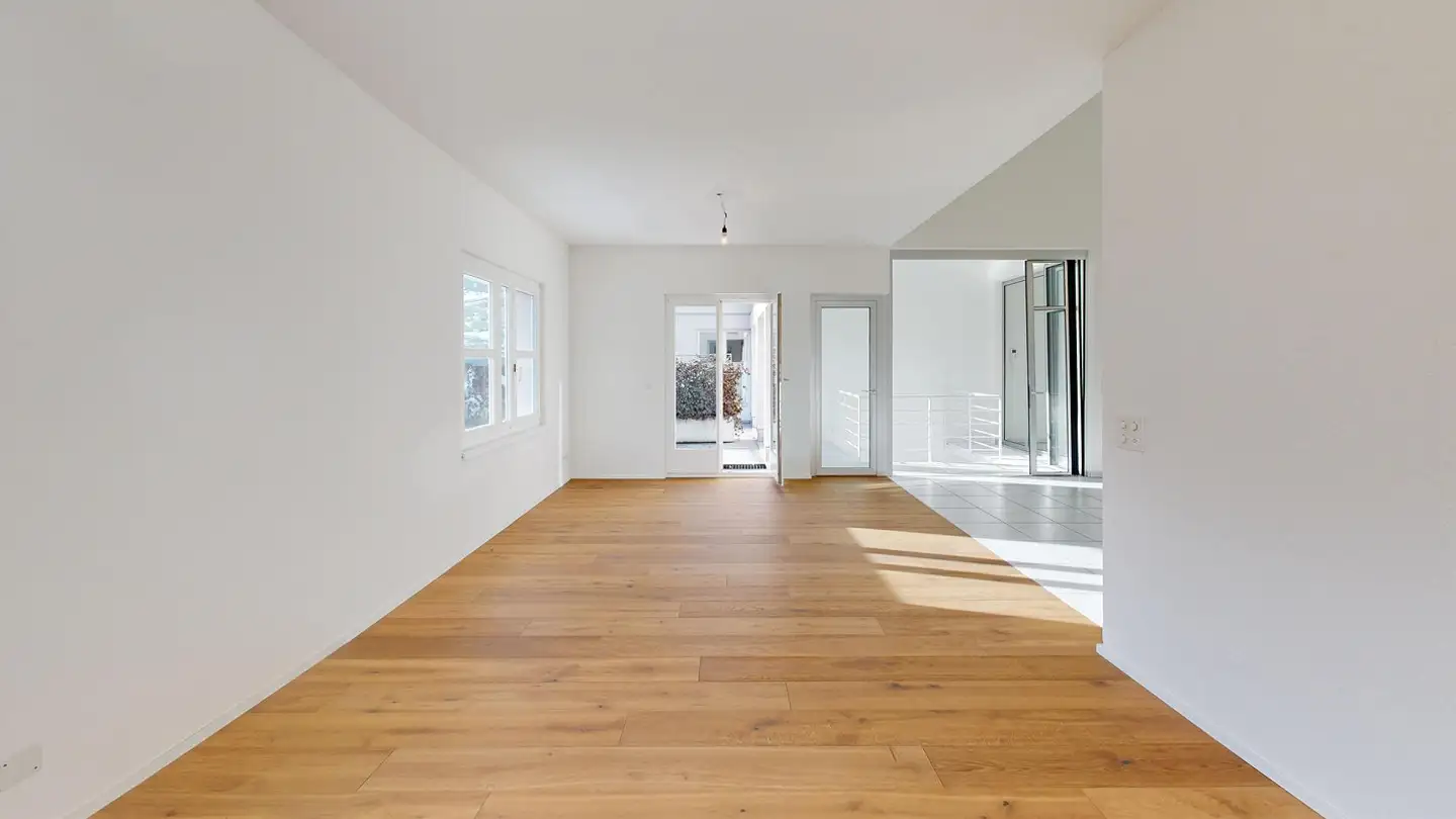 Semi-detached house for rent - Bahnhofstrasse 52, 6430 Schwyz - Photo 2