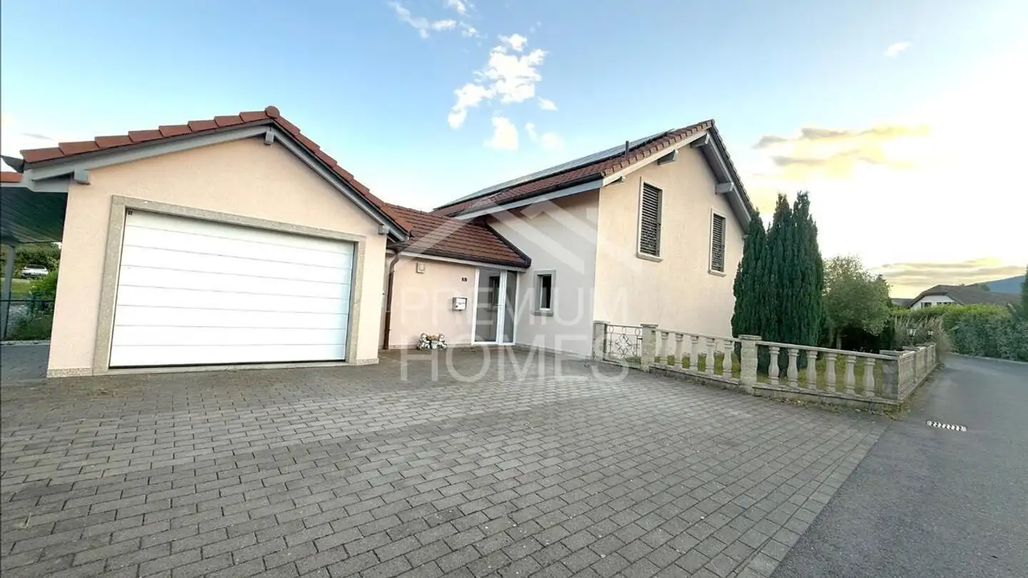 Casa singola in vendita - 2075 Thielle