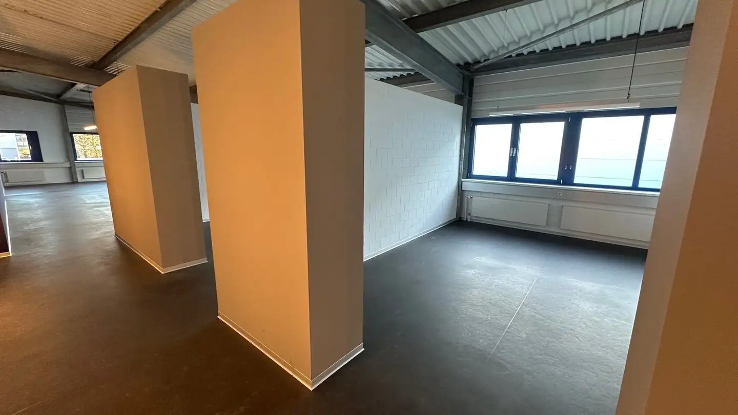 Spazio ufficio in affitto - Witzbergstrasse 24, 8330 Pfäffikon ZH - Photo 2